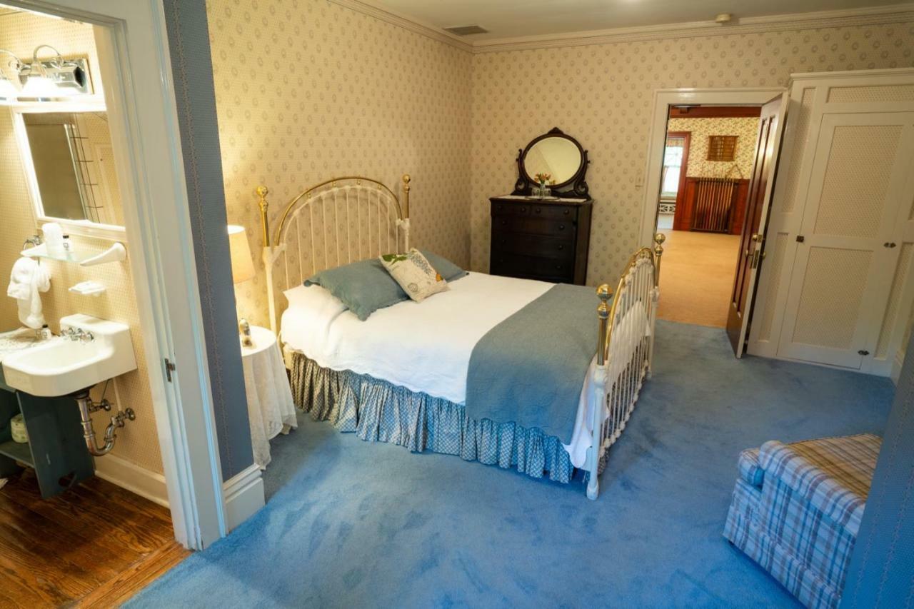 Mccloud Hotel المظهر الخارجي الصورة